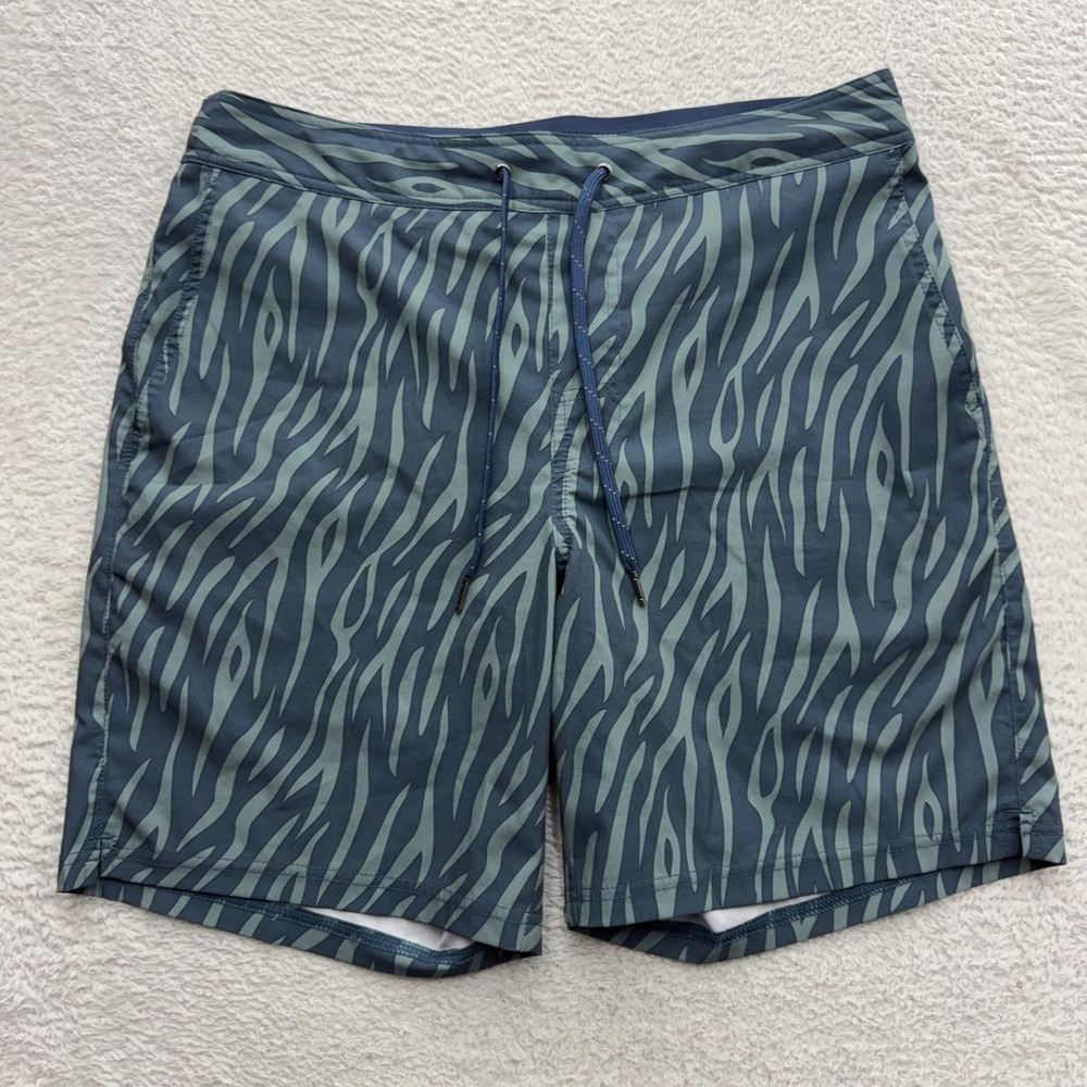 Fair Harbor Mens Blue Green Tiger Stripe Board Shorts Swim Trunks Size L